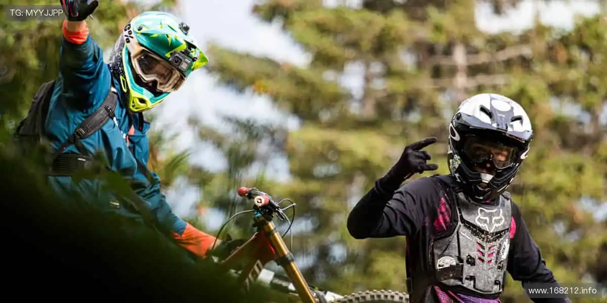 👟 潮流装备，让运动更有态度！